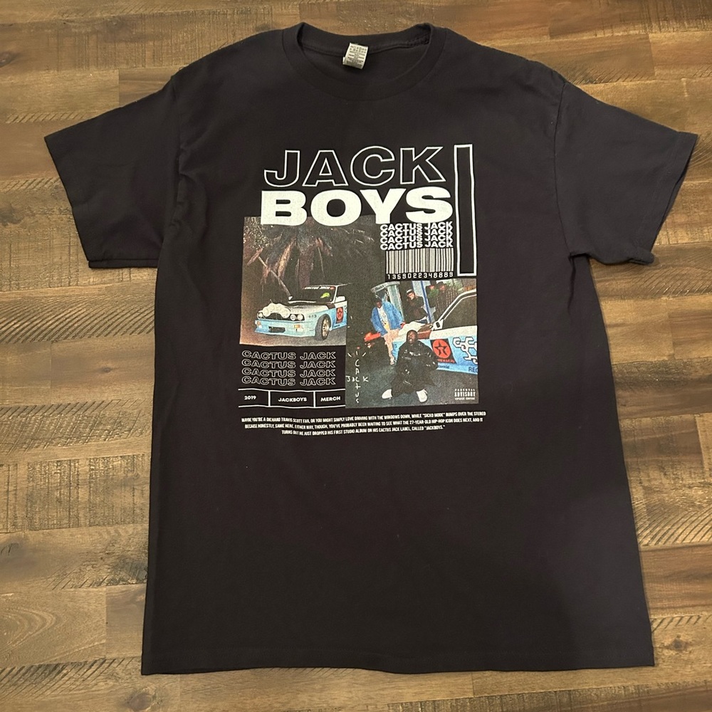 T-Shirt